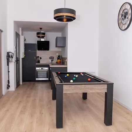 70m2 Hyper Centre Avec Baignoire Balneo Apartmán La Flèche